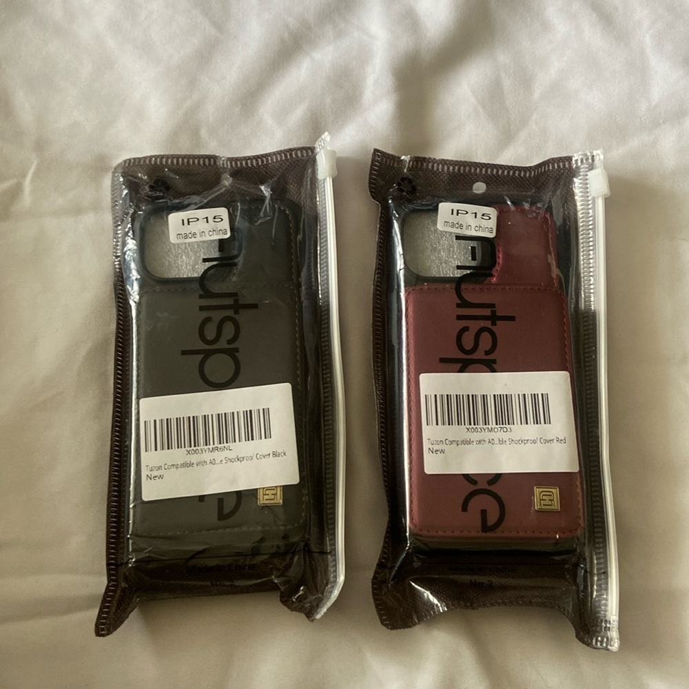 2 iPhone 15 wallet phone cases